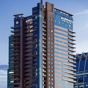 Pullman Jumeirah Lakes Towers Szálloda